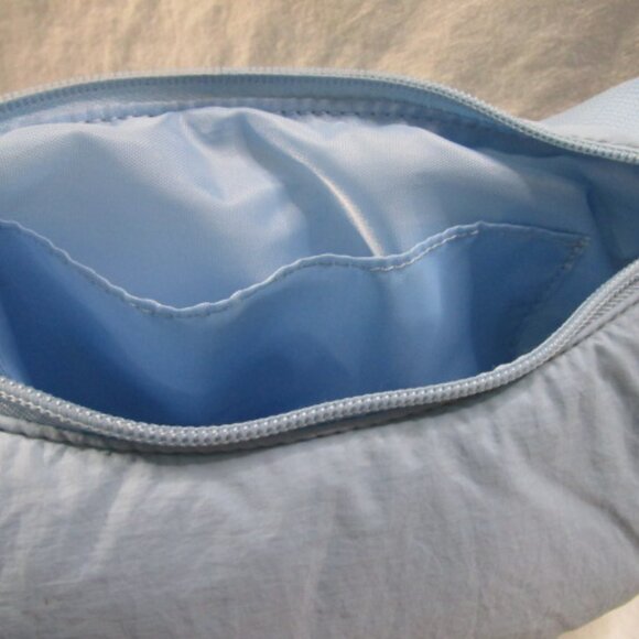 OLD NAVY PUFFY LIGHT WEIGHT FANNY/BELT BAG Light Blue - Picture 5 of 6